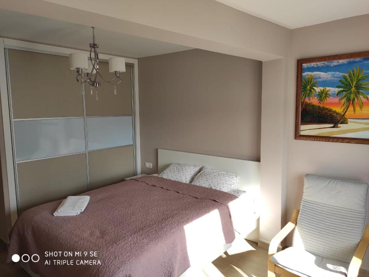 Moncada Apartment